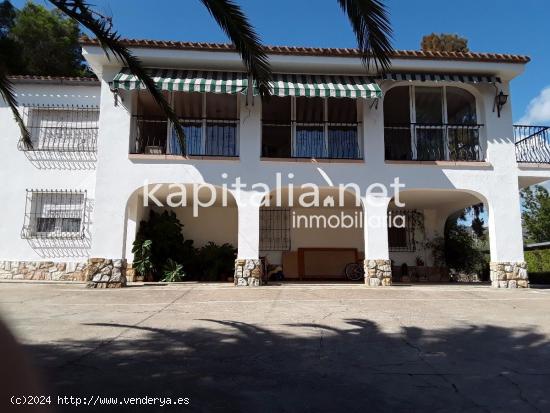 Gran Chalet en venta zona el Pilar en Ontinyent - VALENCIA