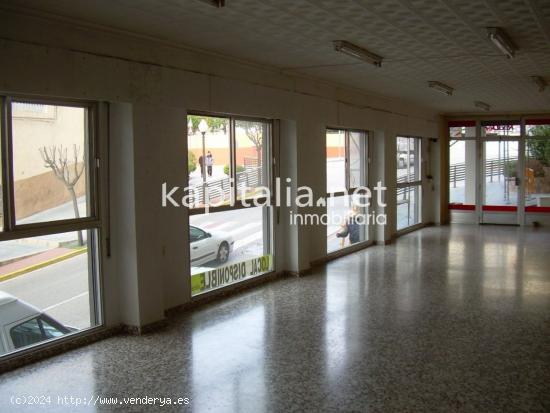 Excelente local comercial a la venta en Bocairent - VALENCIA