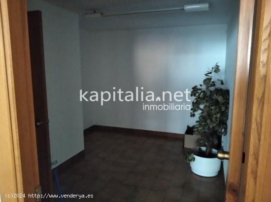 Local  comercial disponible para alquilar en Ontinyent, zona San Jose. - VALENCIA