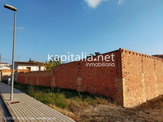 Parcela urbana a la venta en Aielo de Malferit. - VALENCIA