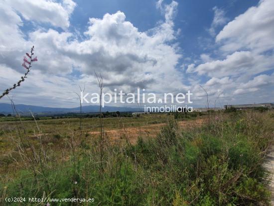  Terreno industrial a la venta en Olleria. - VALENCIA 