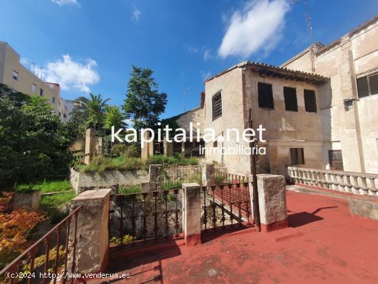  Gran casa  emblemática a la venta en Ontinyent. - VALENCIA 