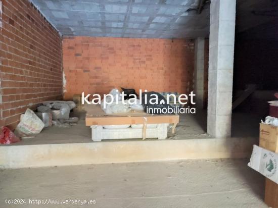 LOCAL COMERCIAL EN ALQUILER, ZONA EL LLOMBO. - VALENCIA