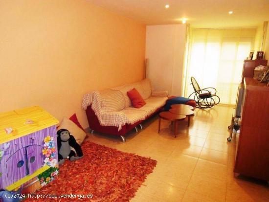 Piso de 140 m2 con 4 dormitorios y ademas un amarre - TARRAGONA