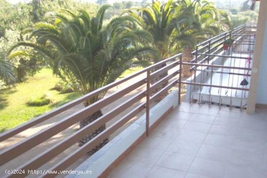 apartamento de 50 m2 con 2 dormitorios, al lado mismo de la playa - TARRAGONA