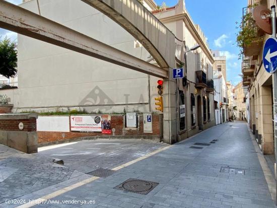 Parking en Centro Sitges! - BARCELONA