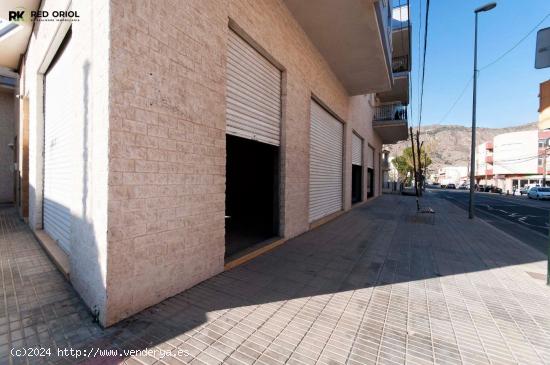 SE ALQUILA AMPLIO LOCAL COMERCIAL EN EL RAIGUERO DE BONANZA. - ALICANTE