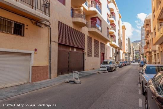 RED ORIOL VENDE PLAZA DE GARAJE EN ORIHUELA- ZONA CENTRO - ALICANTE