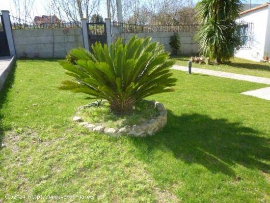  REF 1386 CHALET CANTERIA CON 1000 m2 FINCA GONDOMAR - PONTEVEDRA 