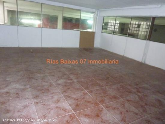 REF 1552 LOCAL 400 m2  CHAPA PINTURA MOS - PONTEVEDRA