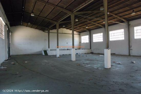  REF 3090 NAVE INDUSTRIAL 2283 m2 CONSTRUIDOS  + CAMPA  4605 m2 ZONA VIGO - PONTEVEDRA 