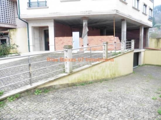  REF 2525 LOCAL 100 m2 EN ESQUINA CON TERRAZA REDONDELA - PONTEVEDRA 