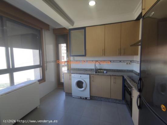  REF 4810 PISO 3 DORM. AMUEBLADO PLAYA CERCANA (ARCADE) - PONTEVEDRA 