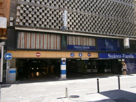  GRAN PLAZA DE APARCAMIENTO PARA COCHE GRANDE EN EDACO, CORDOBA - CORDOBA 