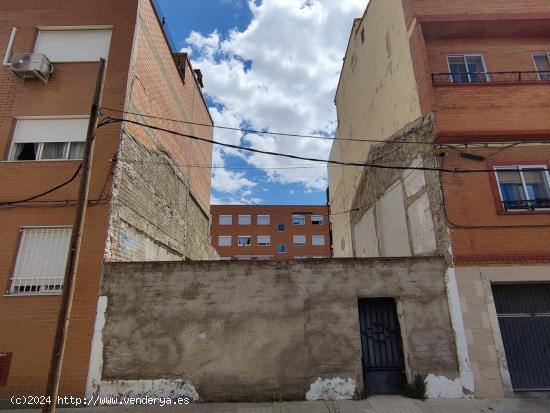  Solar urbano en Miralbueno - ZARAGOZA 