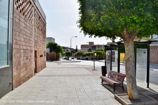 Local comercial en basto en Huércal de Almería - ALMERIA