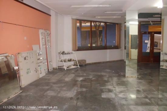 Bajo comercial en C/ Sant Jaume - Ontinyent - VALENCIA