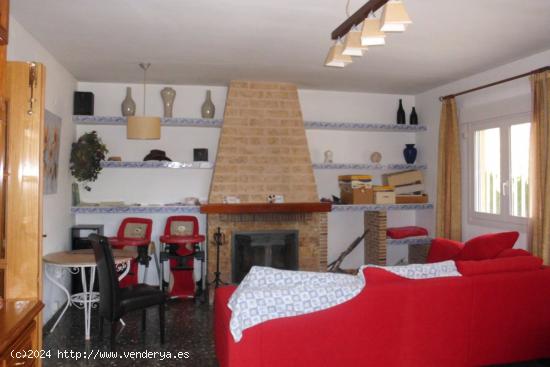 Chalet en Camí La Moneda - Ontinyent - VALENCIA