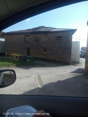 Casa en Iturgoyen - NAVARRA