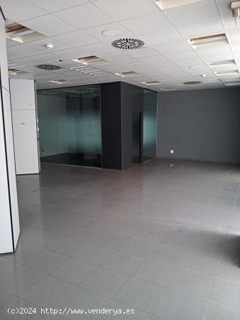 Local comercial en Pamplona - NAVARRA