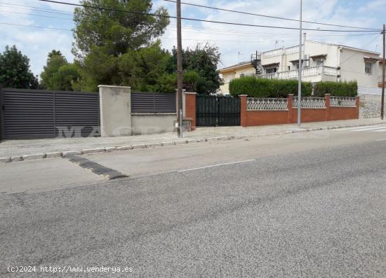 Parcela totalmente llana cerca del Mar. Cunit zona Los Almendros- Tarragona. - TARRAGONA