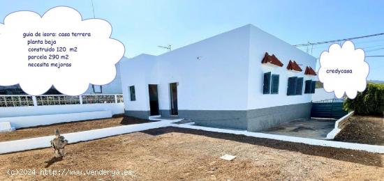  Guia de Isora. Casa terrera en terreno de 290 m2 con 3 habitaciones - SANTA CRUZ DE TENERIFE 