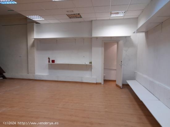 Venta o  alquiler de local comercial en Antequera - MALAGA