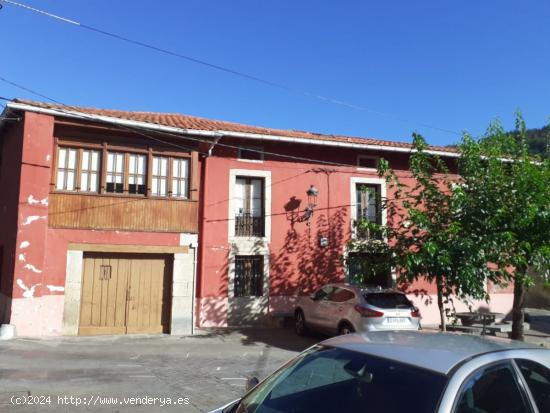  VENTA DE CASA CON TERRENO - VIZCAYA 