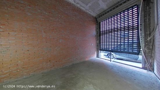 LOCAL COMERCIAL EN PIERA - BARCELONA