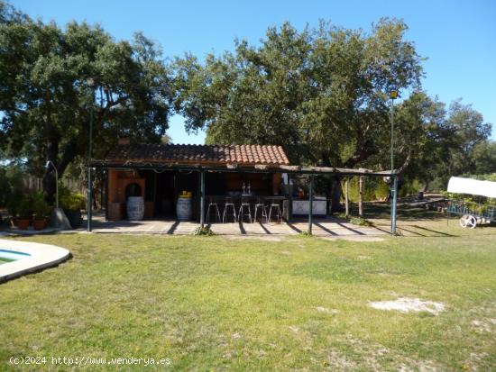 FINCA EMBLEMÁTICA EN BADAJOZ - BADAJOZ