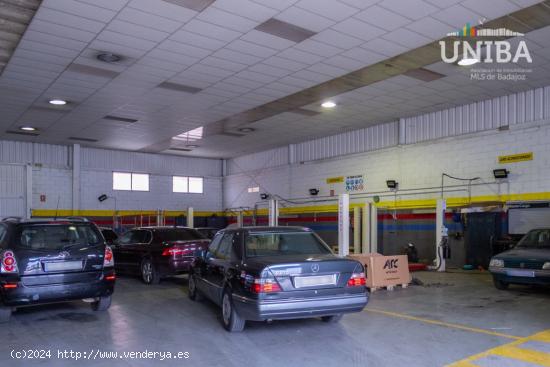 Nave en venta en La Estación - BADAJOZ