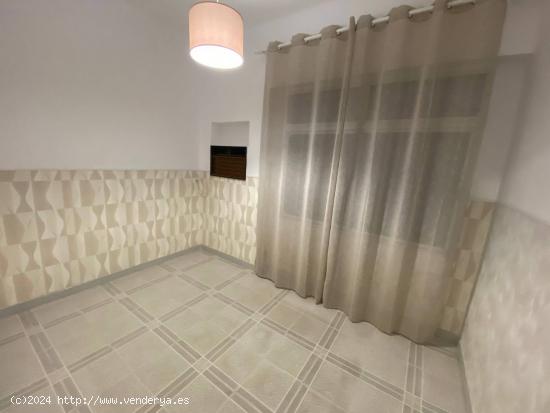 VIVIENDA DE 123 M² CON CUATRO DORMITORIOS EN SAN FERNANDO - BADAJOZ