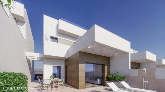  VILLAS DE OBRA NUEVA EN LOS MONTESINOS - ALICANTE 