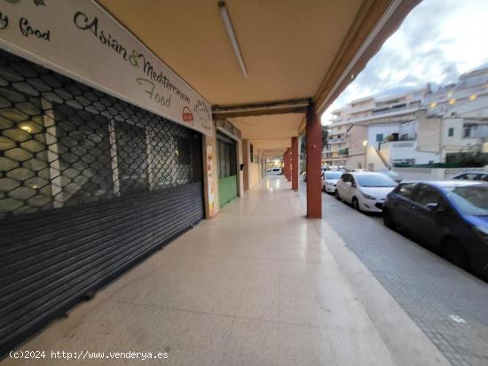 Se vende local comercial en S´Arenal - BALEARES