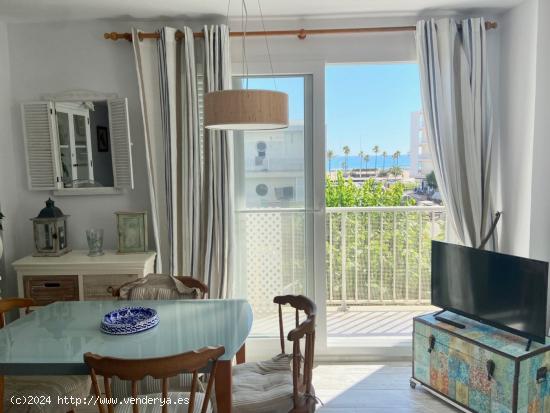  APARTAMENTO ANUAL CON VISTAS AL MAR - VALENCIA 