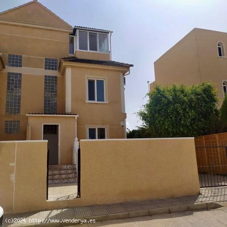  FANTASTICO QUAD TOTALMENTE REFORMADO CON LICENCIA TURÍSTICA EN LA ZENIA! - ALICANTE 