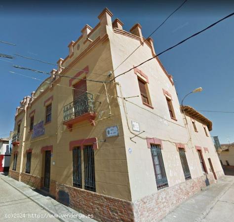  CASA CON BODEGA EN GORDONCILLO - LEON 