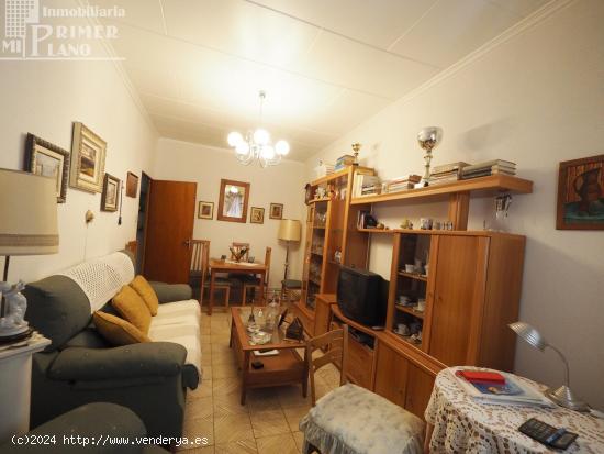 Se vende piso de 3 habitaciones en calle Doña Crisanta EDIFICIO SIN ASCENSOR - CIUDAD REAL