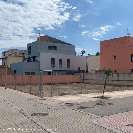  TERRENO EN VENTA EN PAU LLEDO - CASTELLON 