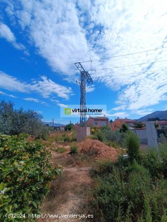 TERRENO EN LEVANTE URBANIZABLE CON PROYECTO Y LICENCIAS. - ALICANTE