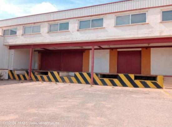 NAVE INDUSTRIAL EN VENTA EN NULES - CASTELLON