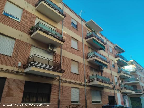  VIVIENDA CENTRICA DE 3 DORMITORIOS - ALBACETE 