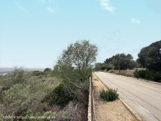 SOLAR CON VISTAS PANORAMICAS PARA CONSTRUIR EN PUNTIRÓ - BALEARES