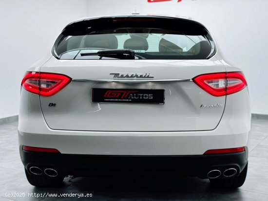  Maserati Levante Diesel 3.0 V6 AWD GranLusso 250CV - Málaga 