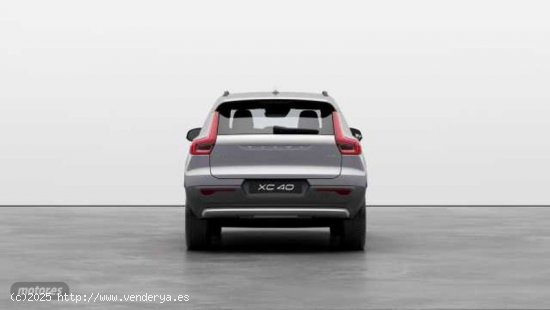 Volvo XC40 2.0 B3 ESSENTIAL AUTO 163 5P de 2024 con 1 Km por 34.900 EUR. en Cadiz