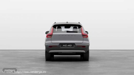 Volvo XC40 2.0 B3 ESSENTIAL AUTO 163 5P de 2024 con 1 Km por 34.500 EUR. en Cadiz