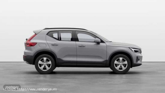 Volvo XC40 2.0 B3 ESSENTIAL AUTO 163 5P de 2024 con 1 Km por 34.500 EUR. en Cadiz