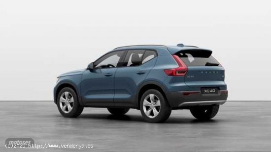 Volvo XC40 2.0 B3 CORE AUTO 163 5P de 2024 con 22.240 Km por 33.900 EUR. en Cadiz