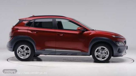 Hyundai Kona 1.0 TGDI Tecno 4x2 de 2023 con 2.100 Km por 23.300 EUR. en Murcia