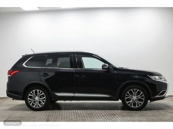 Mitsubishi Outlander 200 MPI Motion 2WD CVT 110 kW (150 CV) de 2016 con 126.229 Km por 16.900 EUR. e